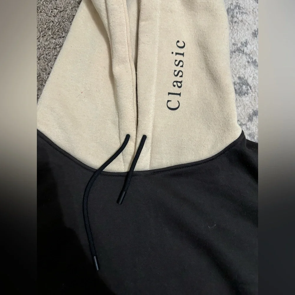 CandyBox Brown Rostory Child Hoodie Size Large - Picture 4 of 5